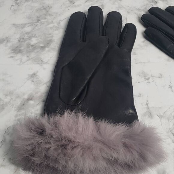 Altare Black Leather with Fur Gloves - Picture 3 of 8